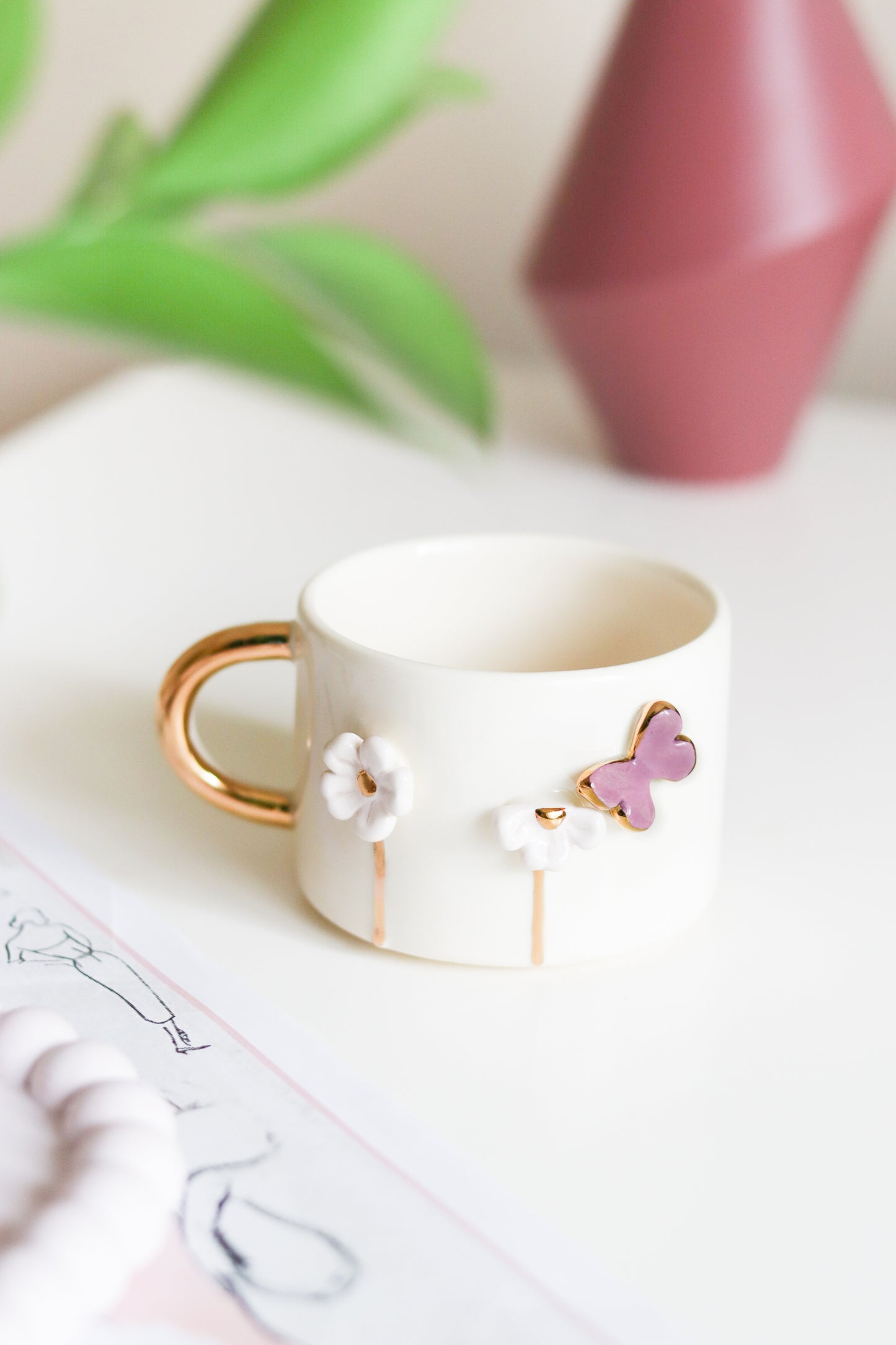 Daisy Garden Gold Plated Ceramic MUG